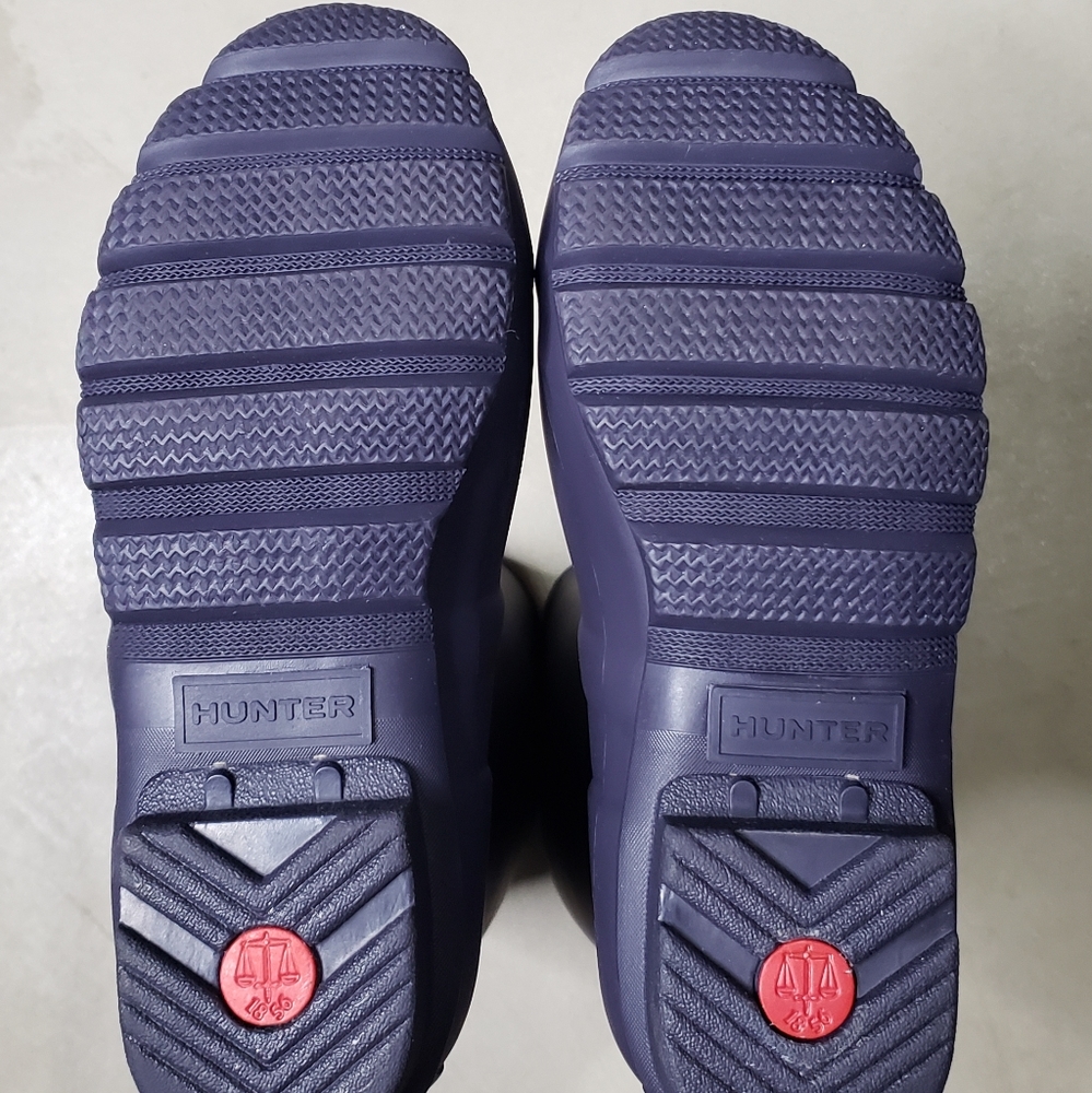 Hunter Original Tall Waterproof Rain Boot purple sz (5) MSRP $160 NEW - Picture 12 of 13